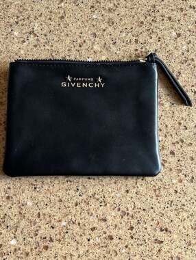 Givenchy Parfums Black Star Logo Cosmetic Pouch Makeup Bag